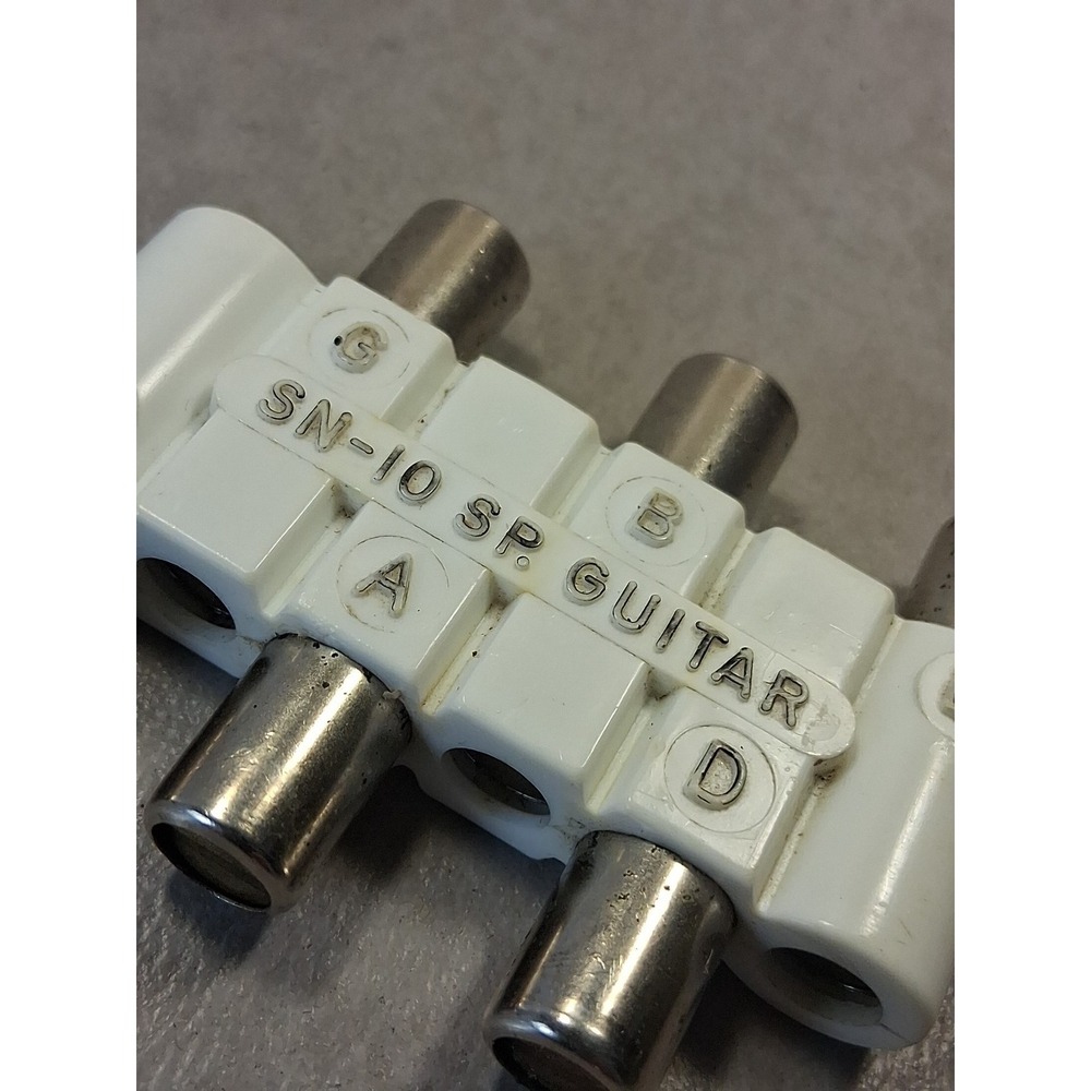 Guitar Tuner Vintage Kratt Super Pitch Pipe Guitar Tuner SN-10 SP Used Working. - Picture 4 of 4